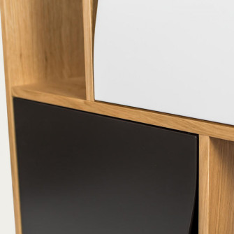 Avon Narrow bookshelf Strata